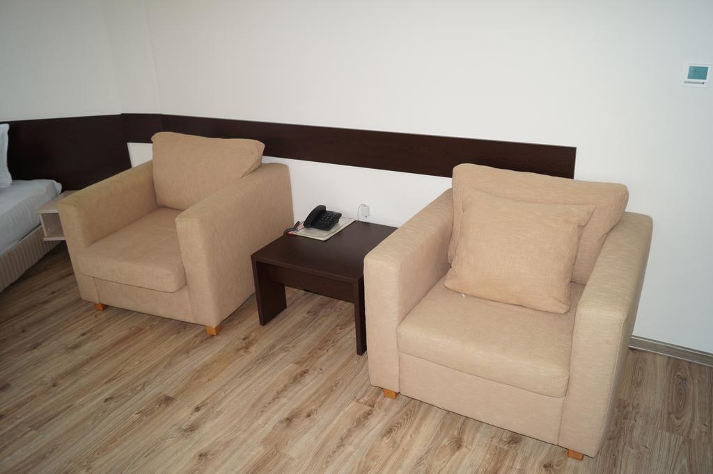 Hotel Kardjali Kardzsali Kültér fotó