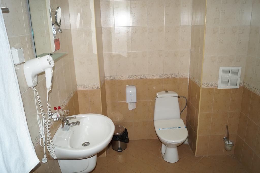 Hotel Kardjali Kardzsali Kültér fotó