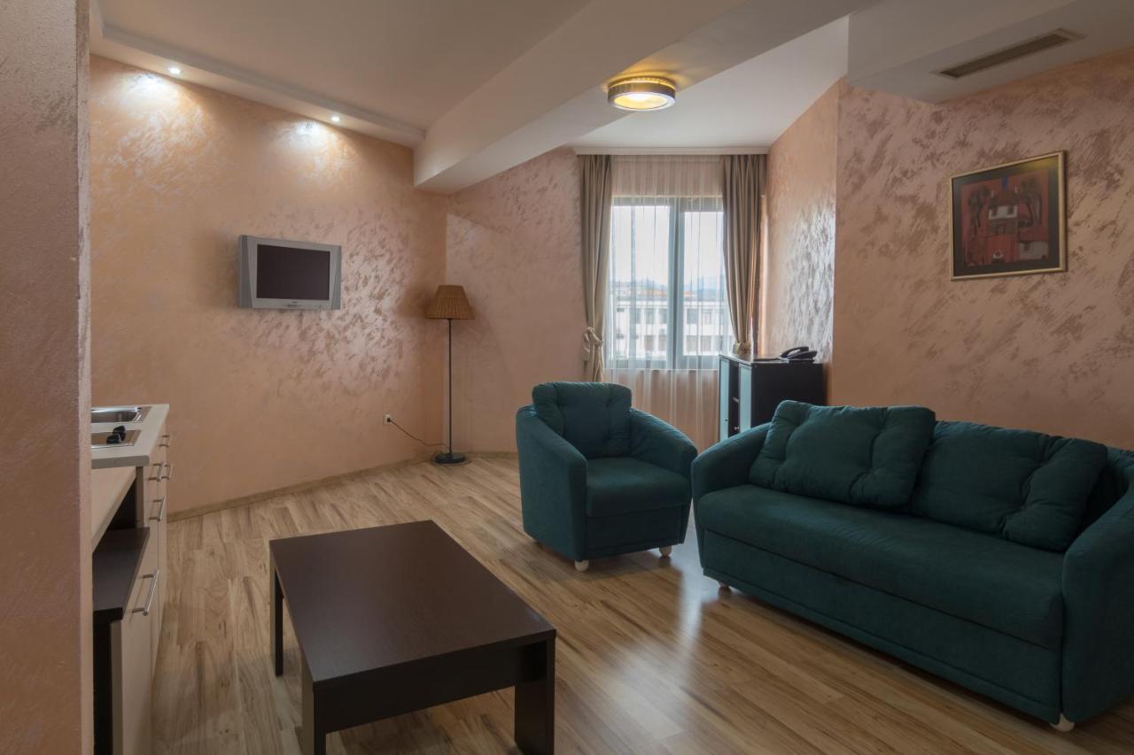 Hotel Kardjali Kardzsali Kültér fotó